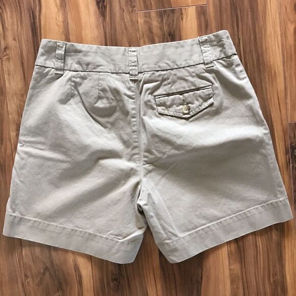 Eddie Bauer Mercer Fit Khaki Shorts - Picture 4 of 4